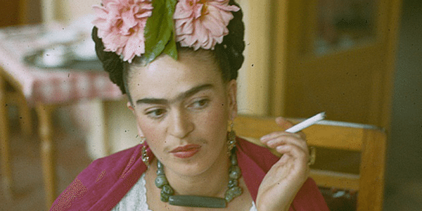 Sobre mulheres fortes e amores: Frida Kahlo e você.